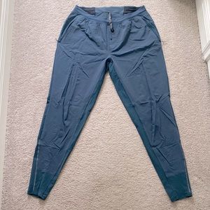 Lululemon Surge Hybrid Jogger Large - 32” Length